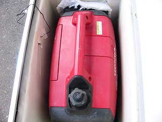 発電機消音　発電機　消音ＢＯＸ　静音ＢＯＸ　消音　静音　防音　ＨＯＮＤＡ　ホンダ　ＥＵ１６i eu16i EU16i 大阪　愛媛　キャンピングカー　アミティ　atoz AtoZ キャンピングカー制作　キャンピングカー販売　大阪市　浪速区　オートキャンパー