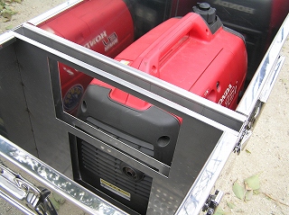 消音ボックス　消音ＢＯＸ　消音BOX 消音box 防音ボックス　防音ＢＯＸ　防音BOX　防音box　遮音　ホンダ　発電機　eu16i EU16i 専用　消音　防音　静音　キャンピング　キャンピングカー　大正区　大阪市　大阪