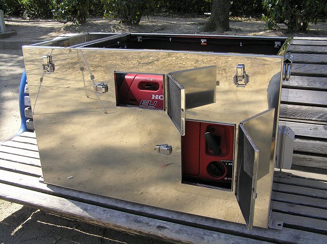 消音ボックス　消音ＢＯＸ　消音BOX 消音box 防音ボックス　防音ＢＯＸ　防音BOX　防音box　ホンダ　発電機　eu16i EU16i 専用　消音　防音　静音　キャンピング　キャンピングカー　大阪